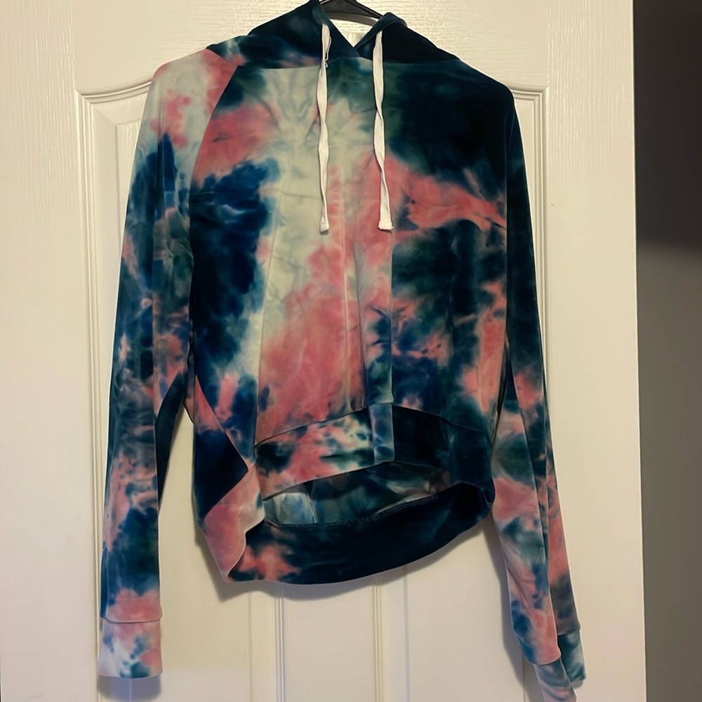 Soft Tie Dye Cropped Hoodie